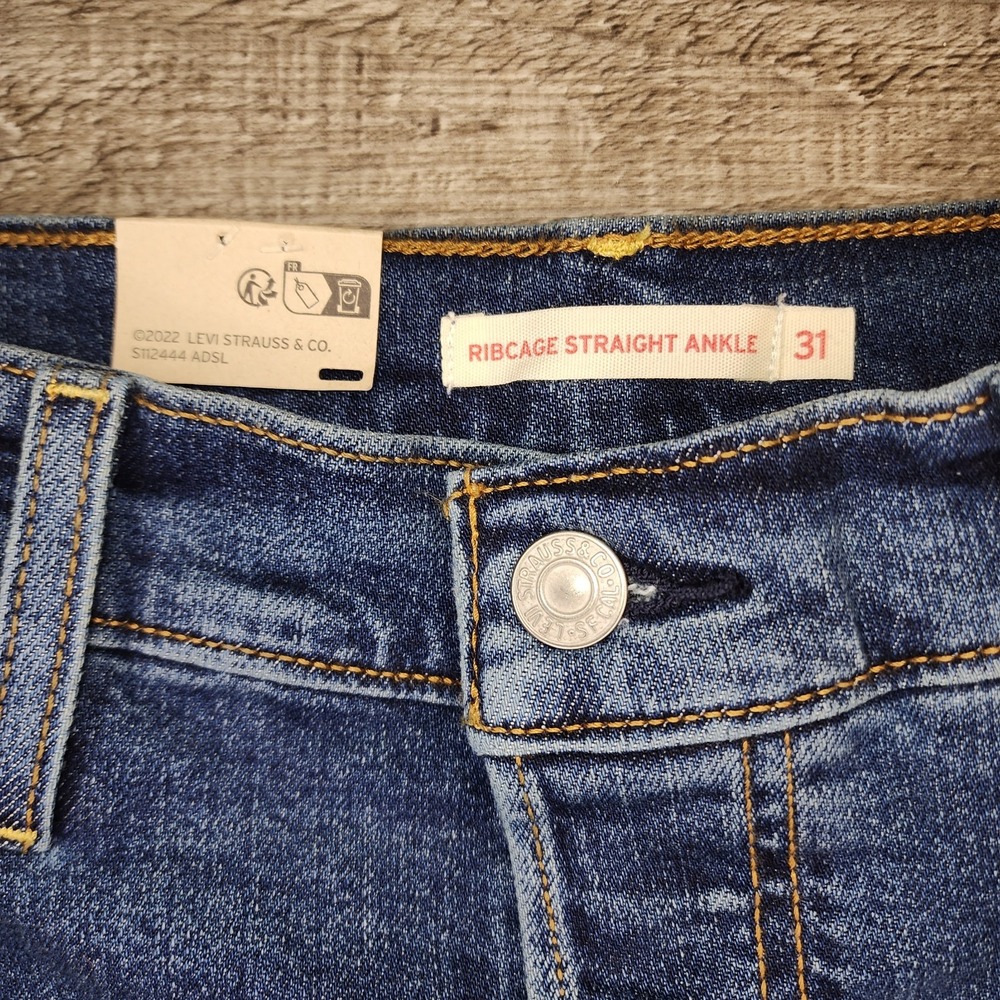 NWT Levi's Women's 31x27 Ribcage Straight Ankle Jeans - Picture 2 of 12